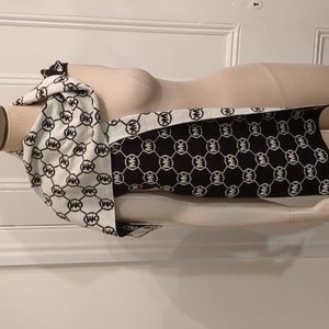3/$14 * Michael Kors MK Scarf, Black and White